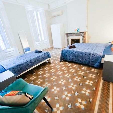 Private Rooms By Plaza Catalunya Barcelona Exterior photo